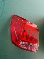Heckleuchte Rückleuchte Nissan Qashqai J10 02/2007-02/10 Außen links Mit Sockel 