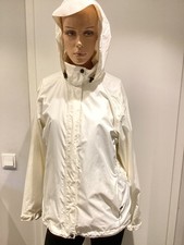 Weiße Regenjacke von VAUDE in Gr. 42