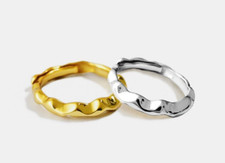 Gold dünner Wellenring