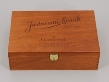 Alte Holz-Schachtel LEER