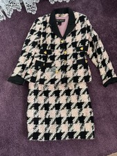 Von Escada ein Edels Kostüm Vincent Ungetragen Top Zustand