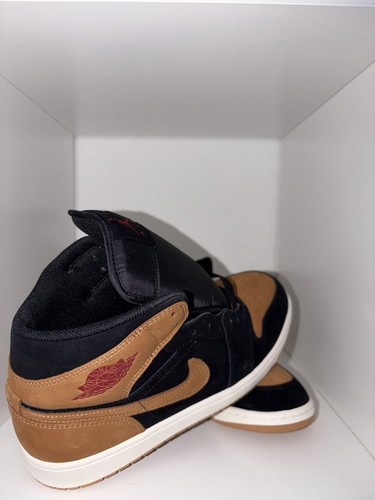 Nike air jordan mid - air,