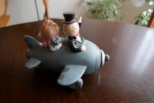 Spardose Hochzeit Flugzeug mit Brautpaar Sparbüchse Reise heiraten Ehe
