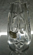 7 Wunderschöne Kristall- Vasen zu einem Preis!*