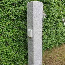 Wasserzapfsäule aus granit - aus,