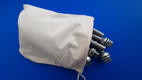 Radschrauben mit - 20,