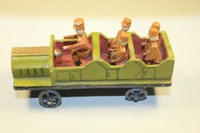 alte Miniatur Mannschaftswagen