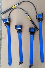 VW Golf 4 Cabrio Blau Sicherheitsgurte Gurtstraffer