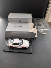 Minichamps 1/43 Porsche 911 GT3 RS (996) Rote Felgen & Details WAP02011114