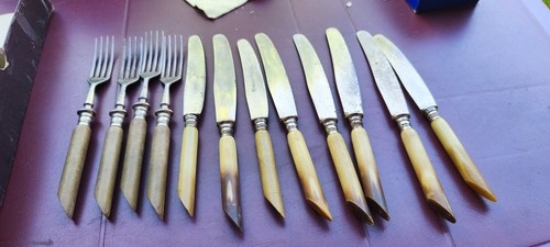 Antikes besteck set - um, 1900