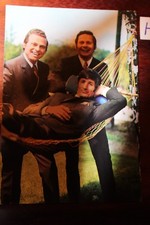 Postkarte 3x täglich lachen ( Der Lachsack ) Medium - Terzett 