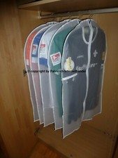 5 Schutzhülle für Trikot