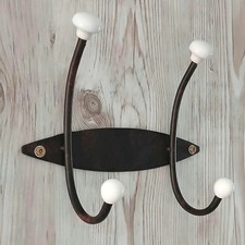 Aus Auflösung: Garderoben