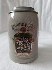 Bierkrug mit Zinndeckel
