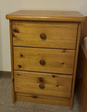 Nachttisch Kiefer massiv (3 Schubladen)