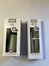 BIBS Cup Set & Spoon Set Becher mit Deckel & Löffel grün (H027)