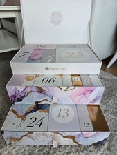 Glossybox Adventskalender 2024 Kalender Weihnachtskalender leer Boxen Beauty Kos