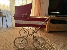 Puppenwagen