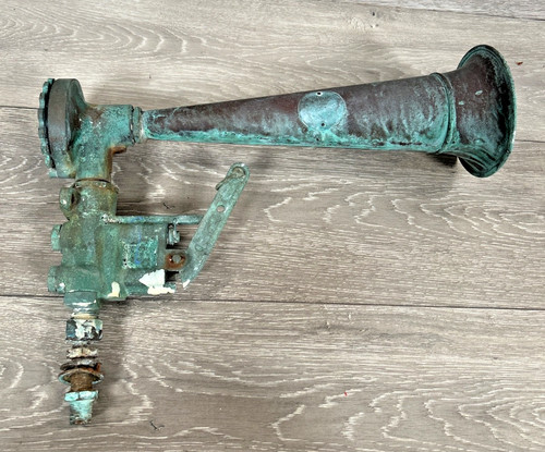 Frühe leslie tyfon kupfer - frühe,