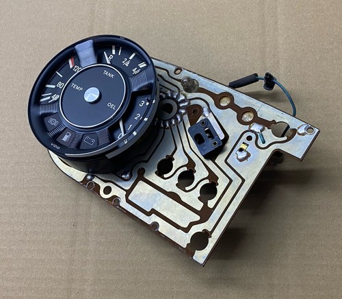 Mercedes w114 w115 vdo - w115,