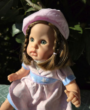 Götz Puppe Baby Girl 33 cm brünett Muffin Mädchen aus 2013 + viel Zubehör ,Doll