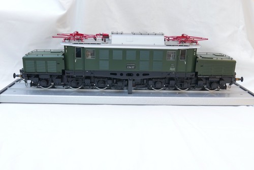 Hübner 3017 e94 117 - hübner,