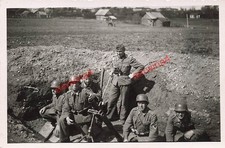 Schützgraben Soldaten mit