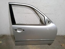A2107201605 tür vorne rechts
