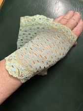 Handstulpen Stulpen Pulswärmer Gothic Punk Spitze  hellgrün/hellblau Elfen 15 cm