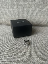 Chanel Silberfarbener