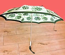 Regenschirm "Knirps" - weiss/grün - ein ECHTER Knirps