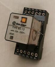 finder Relais 60.13 230V/AC 10A 3 Wechsler mit Sockel 90.73.0