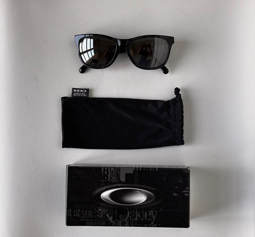 Oakley frogskins dark grey - oakley,