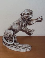 fauchender Tiger Figur Dekoration Raubkatze beim Angriff