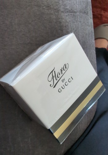 Gucci flora eau de - *,