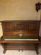 Klavier Material: Holz 19