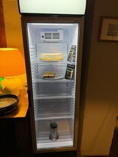 Glastür Kühlschrank 372 l - LED - Gastronomie - Flaschen - Kuchen - 