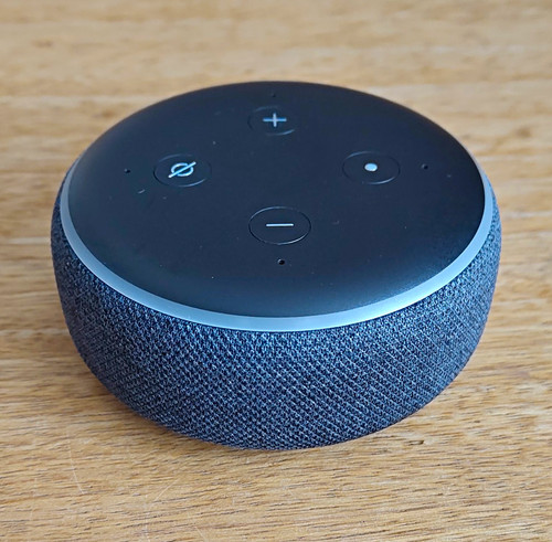 Amazon echo dot gen smart - 3.,