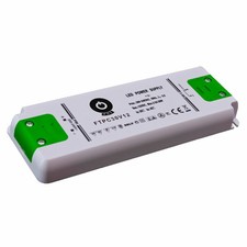 LED Trafo 12V 30W 2,5A MM PFC