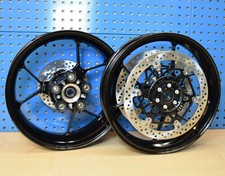 Original Aprilia Tuono V4 RSV4