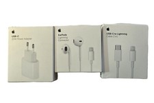 iPhone Zubehör - USB-C to Lightning Cable + USB - C Adapter + EarPods
