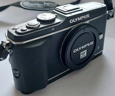 Olympus PEN PEN E-P3 12.3MP Digitalkamera - Schwarz (Nur Gehäuse)
