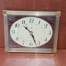 Alte Pendeluhr aus Formica