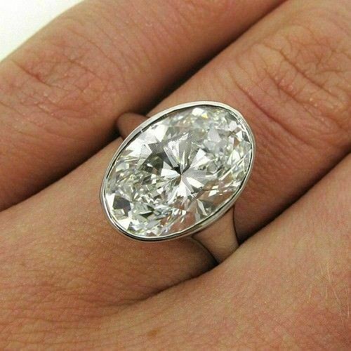 Oval diamant solitär - 4,