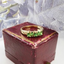 Ring 9 kt Gold grüner Tsavorit Granat, UK Größe N, grüner Cocktailschmuck