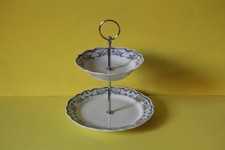 zweistöckige Etagere Teller Hutschenreuther Maria Theresia Miramare 121740