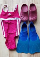 Badeanzug ADIDAS Größe 104 Magenta / Pink Einteiler + Flossen 28 29 Subea