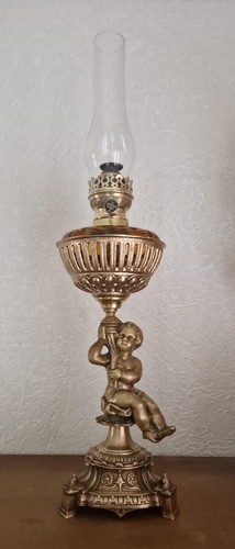 Schöne alte petroleumlampe - schöne,