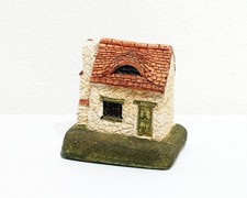Coopers  ( Lilliput Lane )
