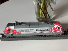 Piko H0 59248 Elektrolok Eintracht Frankfurt mit selbst gestalteten Wagen SGE